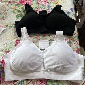 New, never used Bras, size L